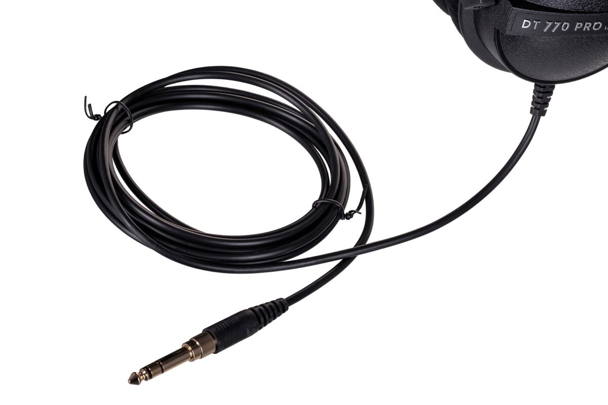 Beyerdynamic DT 770 Pro 80 ? Black Limited Edition - closed studio headphones - Image 6