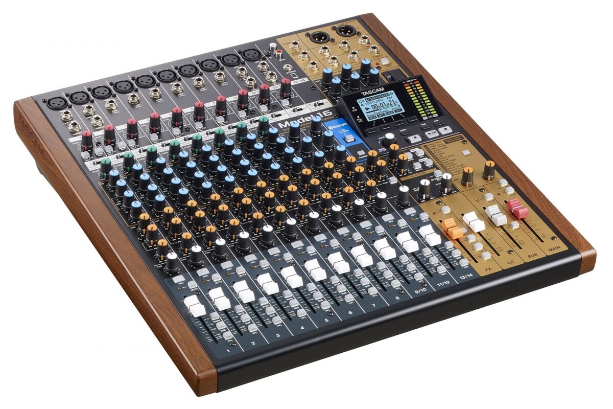 Tascam MODEL 16 audio mixer 16 channels 20 - 30000 Hz Black  Gold  Wood - Image 1