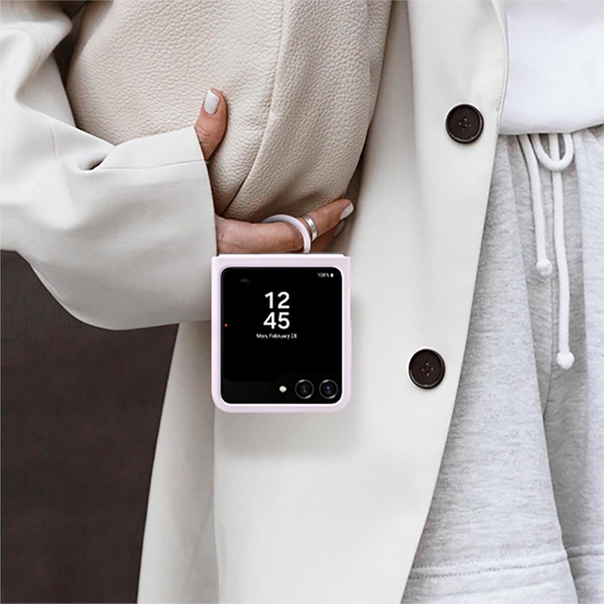 Samsung Galaxy Z Flip5 F731B 8GB/256GB Lavender - Image 4