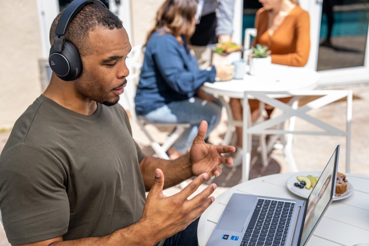 Poly Voyager Surround 80 UC USB-C Black - Image 3