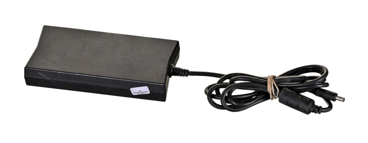 DELL Precision 5540 i9-9980HK 32GB 512GB SSD 15 6  FHD(T2000) Win11pro Used - Image 4